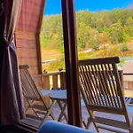Godieng Cabin
